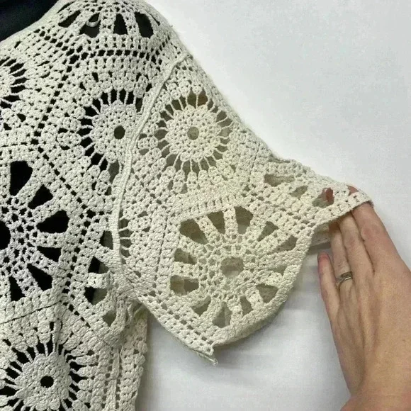 100% cotton, crochet open knit size medium crop top fiber rebellion - Picture 6 of 9